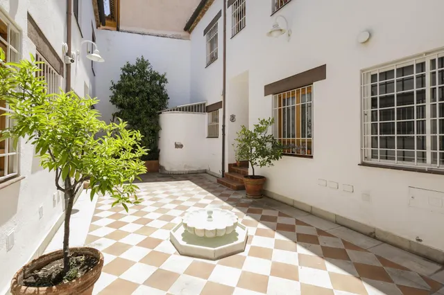 La casa de tus sueños en el centro de Granada — 33