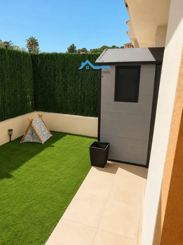Luminoso apartamento en planta baja de 2 dormitorios con terraza y piscina comunitaria en La Nucia — 3