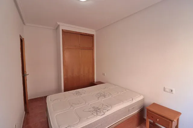 Piso 2 habitaciones 59m² en venta - MERCADONA — 24