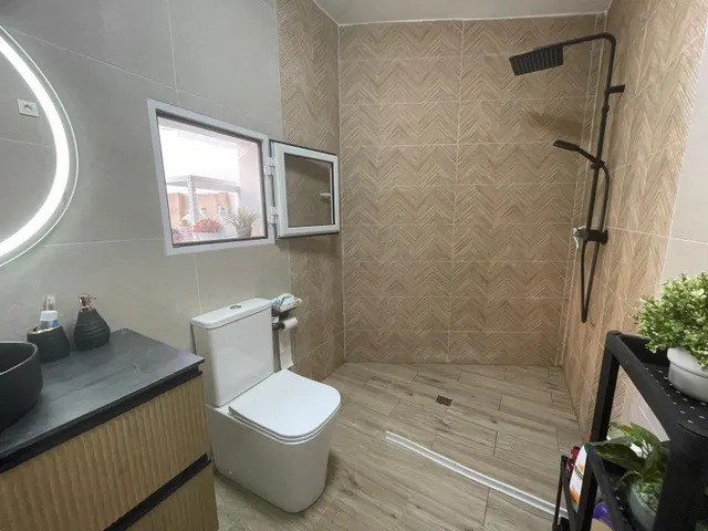 Casa completamente reformada de 2 dormitorios con dos patios en Rojales — 17