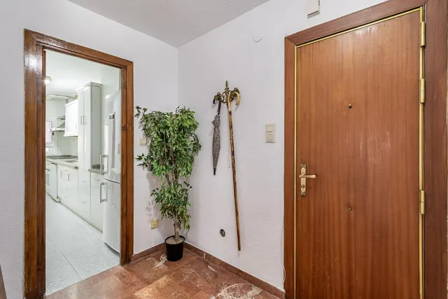 MAGNIFICA VIVIENDA EN LAS FLORES - CAMINO DE RONDA — 25