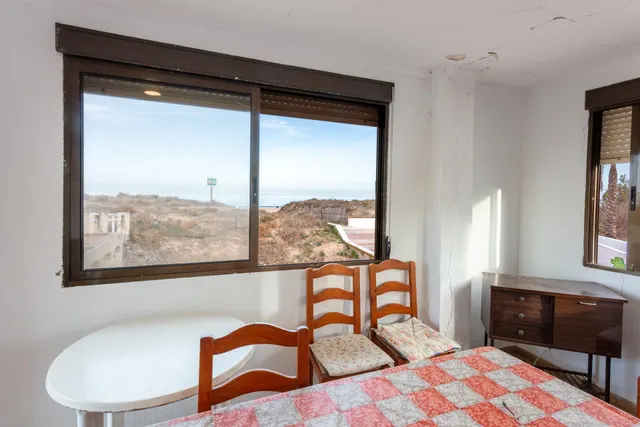 Vive el mar desde casa: parcela exclusiva en primera línea de playa en Xeraco — 26