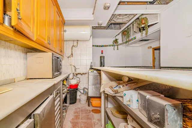 Local en Venta en la Calle Sol — 10