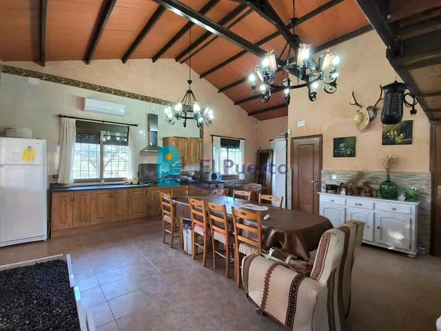CASA DE CAMPO CON TERRENO EN EL ESCOBAR – FUENTE ÁLAMO DE MU - foto 5