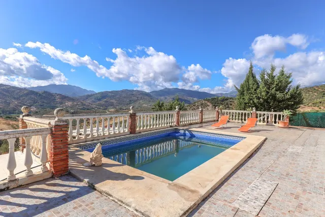 Chalet 3 habitaciones 142m² en venta - South of spain — 37