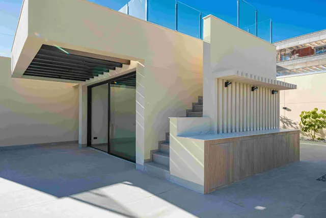 Villa 4 habitaciones 200m² en venta - Alberca — 25