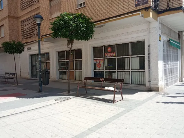 Local comercial Avd. Ciudad de Almería, MURCIA — 3