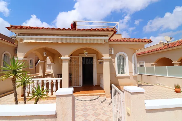 Chalet 3 habitaciones 84m² en venta - Costa blanca sur