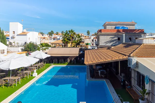 Adosado Reformado a 300m del mar, Los Frutales — 35