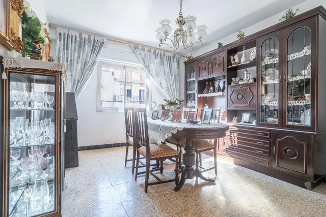 ALMERIA - LOS ANGELES: PISO CON ASCENSOR + 3 DORMITORIOS + S