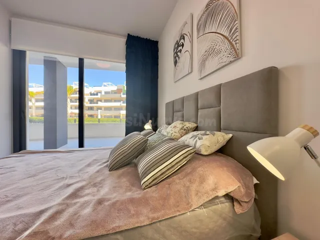 APARTAMENTO DE 3 DORMITORIOS 2 BAÑOS +2 PLAZAS DE GARAJES EN ORIHUELA COSTA (PLAYA FLAMENCA) — 42