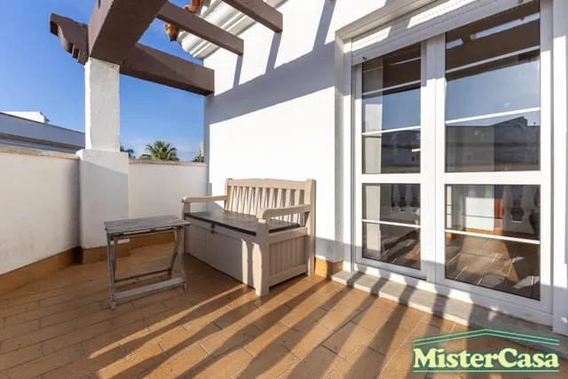 Exclusiva !!casa adosada en esquina con patio privado, piscina y aparcamiento propio en costa ballena, Rota — 40