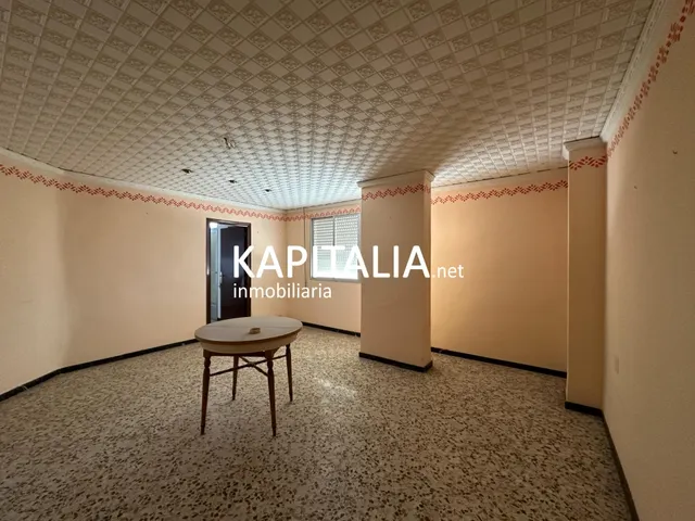 Casa en VENTA en Canals, barrio de La Torreta, con garaje privado, patio y gran potencial — 19