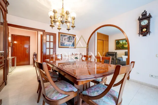 Piso en venta Calle Morell, Reus. - foto 4