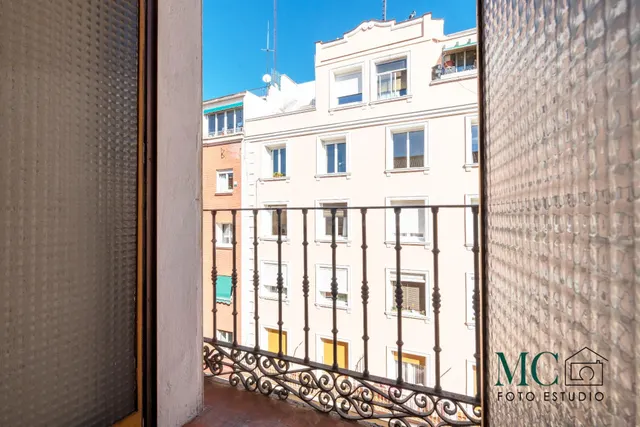 Piso en venta en Palacio junto a Plaza de España - foto 3