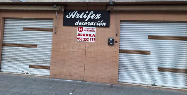 Esupendo local comercial en Camino de Ronda — 3