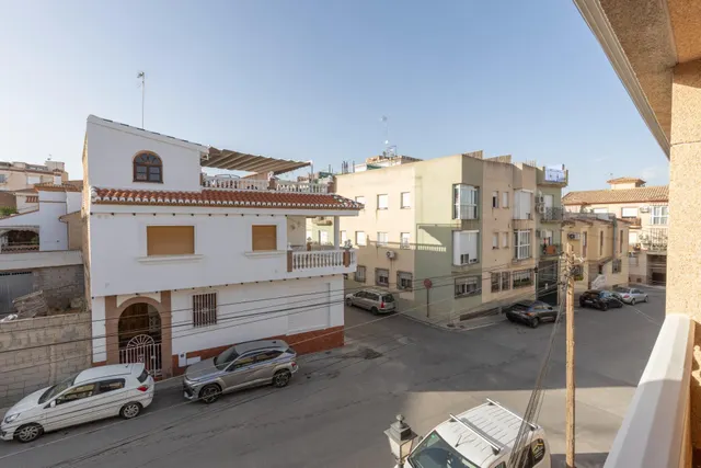 PRECIOSO ADOSADO CON PATIO, TERRAZA, COCHERA Y ESTUFA DE LEÑA EN LAS GABIAS (GRANADA) — 18