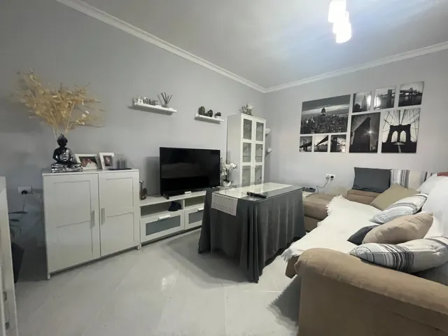 UNIFAMILIAR EN PLANTA BAJA CON TRES PATIOS, AZOTEA Y GARAJE LISTA PARA ENTRAR A VIVIR — 7