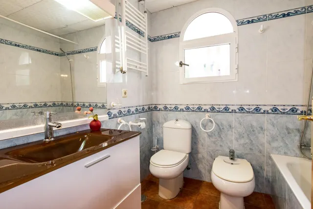 Chalet independiente a la venta en Playa Flamenca — 37