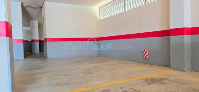 PLAZA DE GARAJE EN VENTA EN OROPESA DEL MAR, EDIFICIO TERRAZ - foto 5