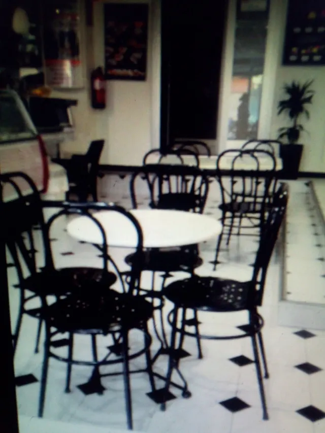 LOCAL COMERCIAl — 5