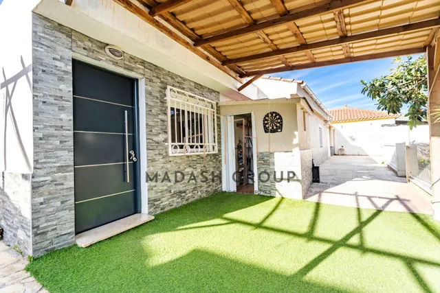 Encantadora casa con piscina y jardín en plena naturaleza –  - foto 2
