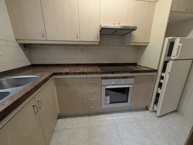 GRAN OPORTUNIDAD! piso en venta en Calle Nou — 2