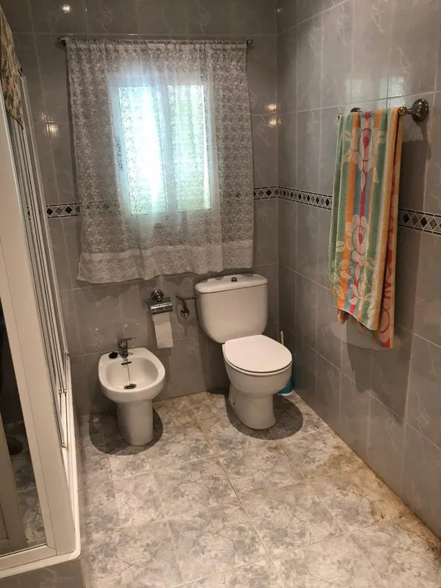 Casa unifamiliar para entrar a vivir — 2