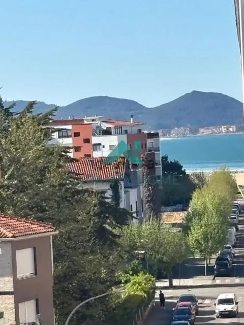 Se vende piso en Laredo — 37