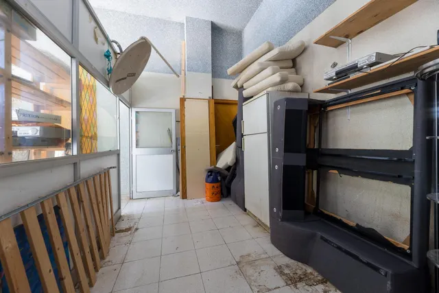 Local en venta — 13