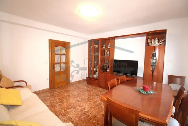 Piso en Malvarrosa. - foto 3