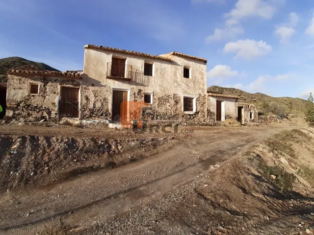 Casa de campo 121m² en venta - Zurraderas