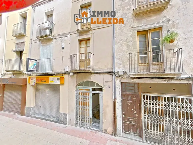Casa adosada en Cervera muy céntrica — 19