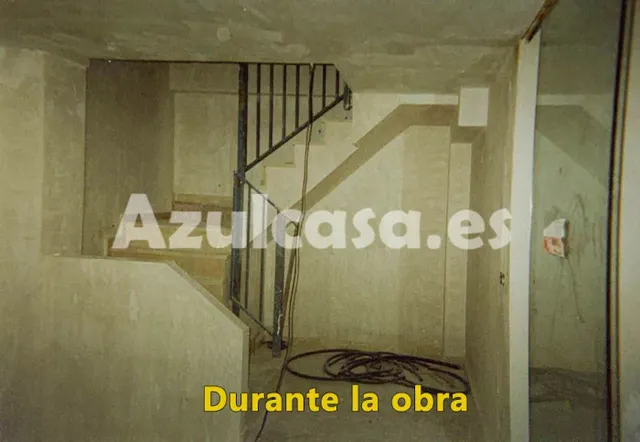 Gran local comercial en zona muy concurrida — 8