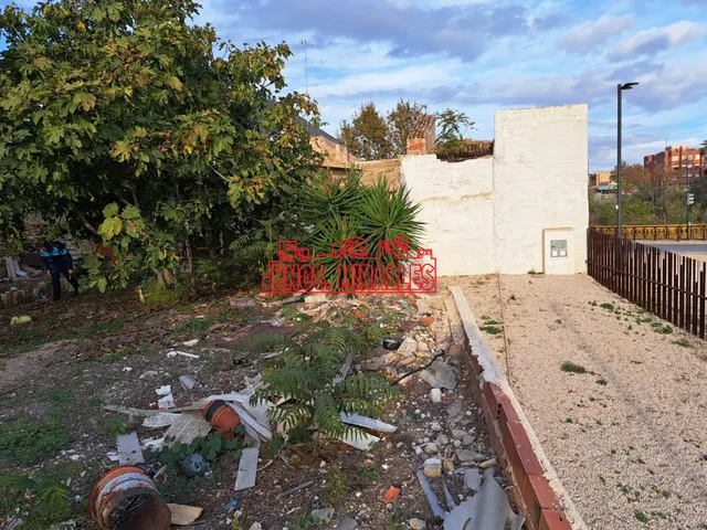 INTERESANTE CASA PARA REFORMAR EN ASPE — 12