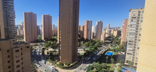 Moderno piso en Benidorm, Zona Juzgados — 37