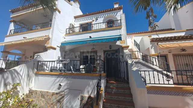 Casa 2 habitaciones 87m² en venta - Villamartín-Las Filipina