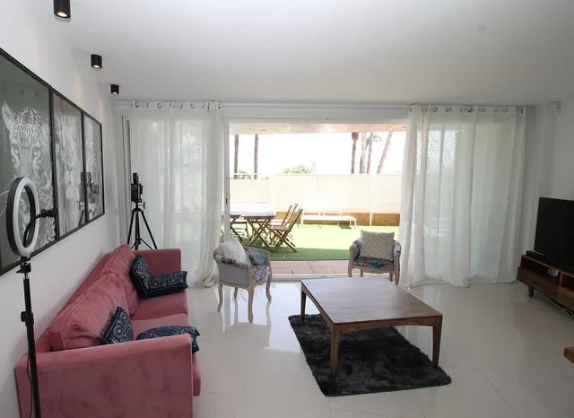 MAGNÍFICO APARTAMENTO CON DOS PLAZAS DE APARCAMIENTO EN PRIM - foto 2
