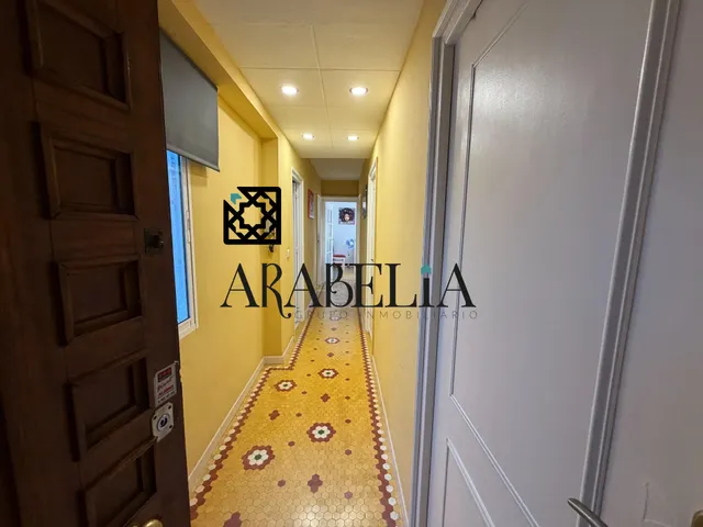 SE VENDE PISO DE 4 DORMITORIOS EN CIUDAD JARDIN - foto 2