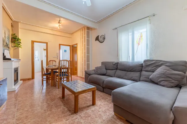 "Vivienda reformada con vistas privilegiadas". — 8