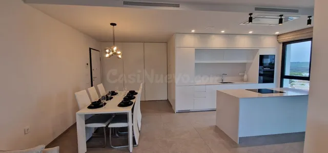 Elegante apartamento de 3 dormitorios con amplia terraza — 3