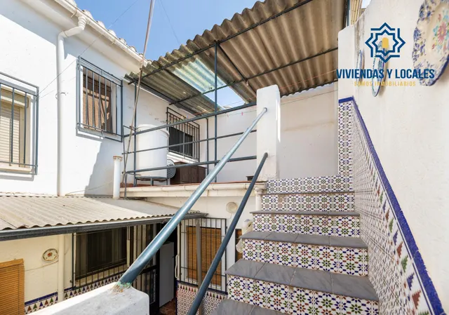 Casa en venta en Armilla — 14