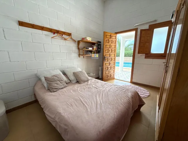 FINCA EXCLUSIVA CON GRAN POTENCIAL EN ELDA — 19