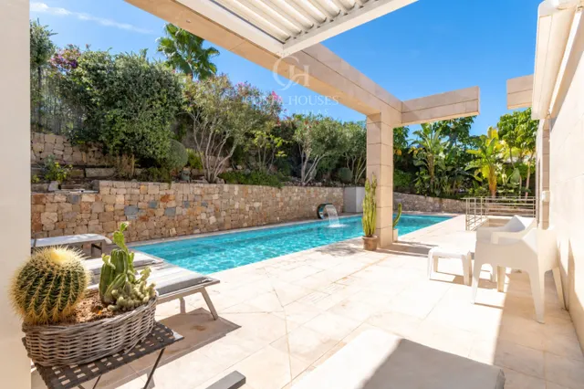 Villa vitalis · arquitectura, luz y bienestar privado frente al montgo javea — 50