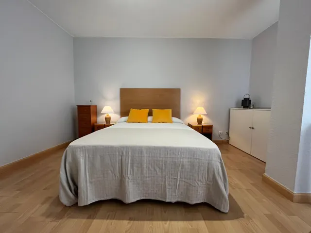 SANTANDER ALQUILO BONITO PISO JULIO Y AGOSTO — 11