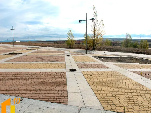 Suelo Residencial en Buniel — 7