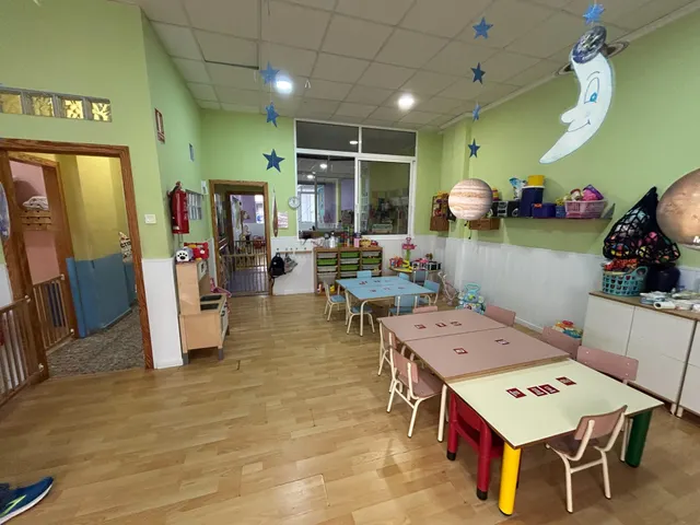 Local comercial en venta de 200 m2 – antigua guardería con múltiples posibilidades — 17