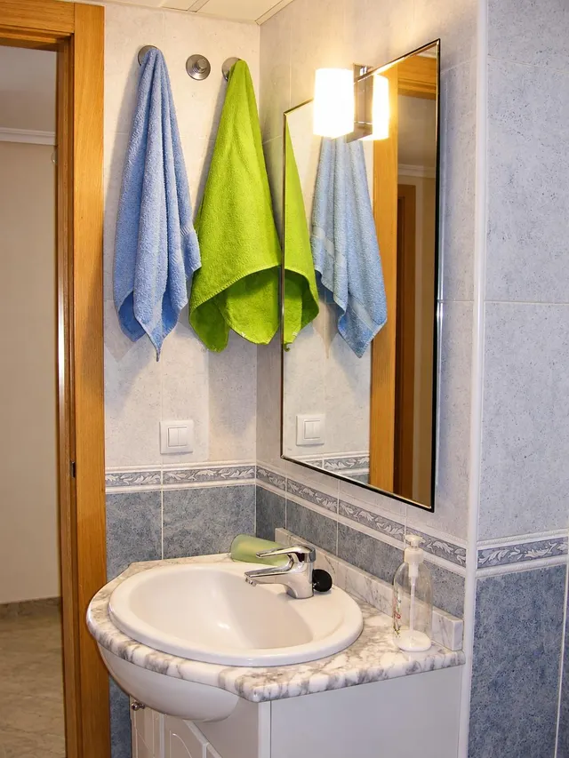 AMPLIO PISO DE 3 habitaciones, GARAJE Y PISCINA EN AYORA! — 12