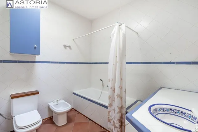 Casa reformada en el Camino del Sacromonte — 22