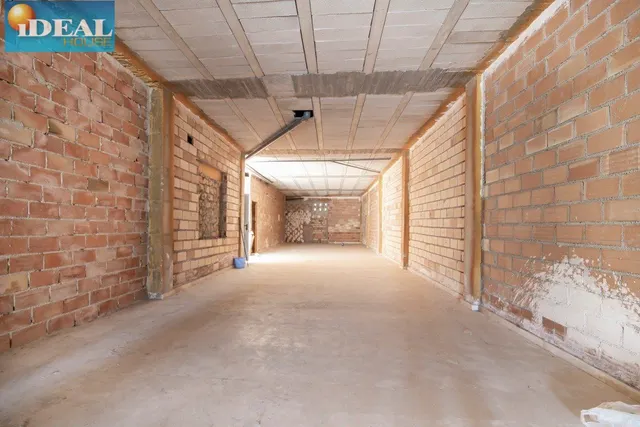 A52MAGNíFICO EDIFICIO EN CHAUCHINA. 2PISOS PARA ENTRAR A VIVIR+3 PISOS EN PROYECTO.  IDEAL INVERSIÓN — 36